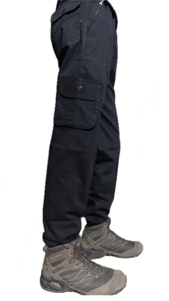 black cargo 2.webp